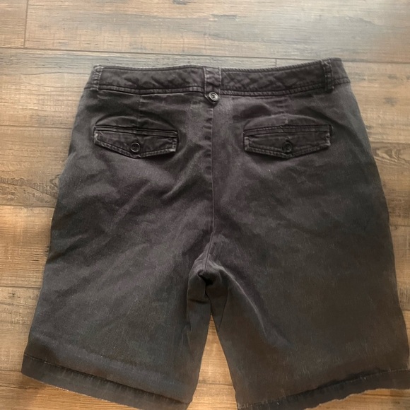 Dockers Black Shorts with Button Detail - Picture 4 of 6